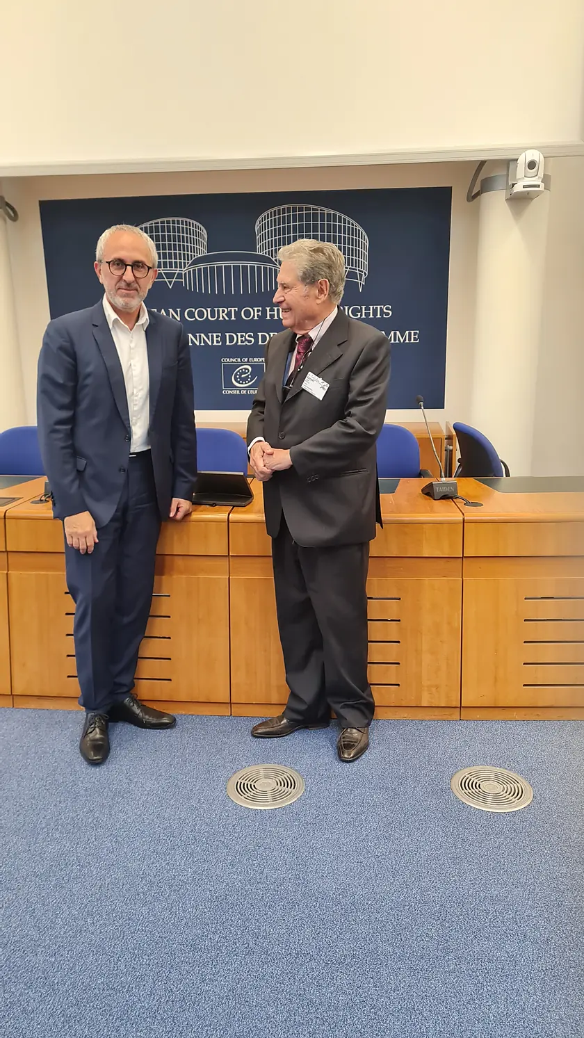 Angelo Rojch con Paolo Cancemi nella sede della Corte Europea dei Diritti dell’Uomo a Strasburgo